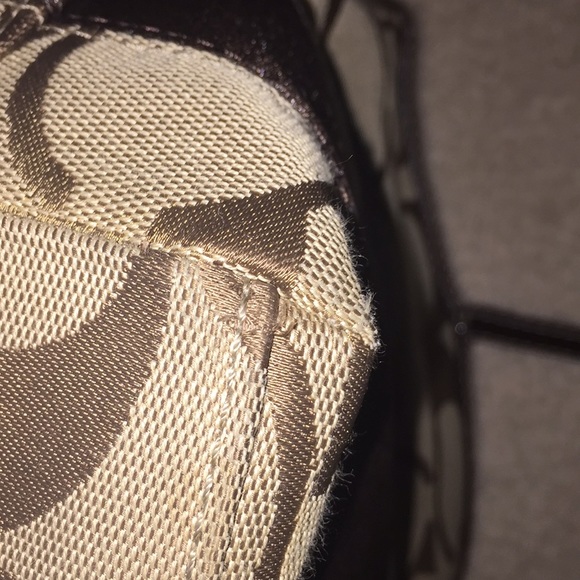 Coach Signature Canvas Shoulder Tote - Picture 5 of 5